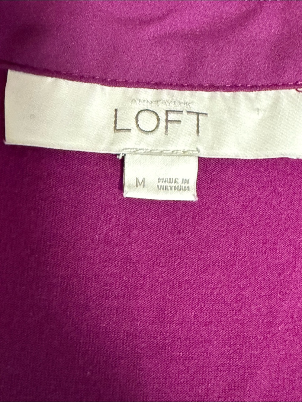 LOFT Womens Business Casual sleeveless V-Neck Utility Blouse Size M - Picture 4 of 7